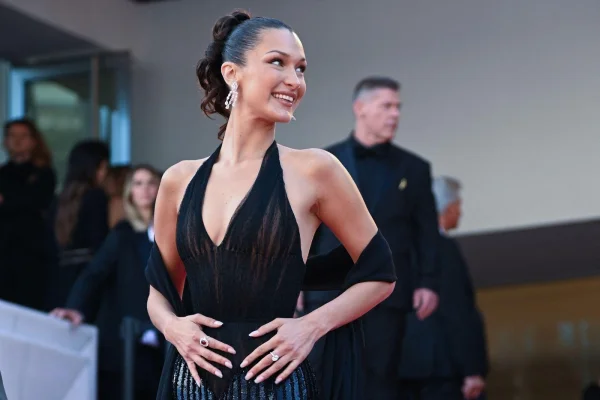 Covorul roșu de la Cannes: adio transparență și rochii voluminoase?