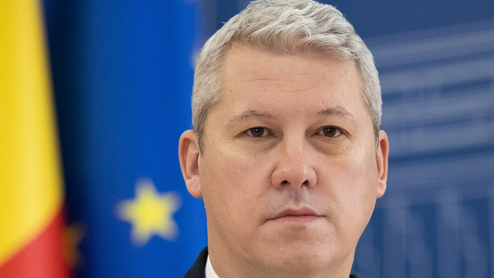Cătălin Predoiu, la congresul PNL: Eu ştiu să lupt într-un singur fel, cu sabia în mână