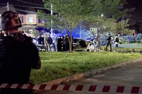 Fost comandant militar rus, implicat în asediul de la Mariupol, a murit după detonarea unei grenade