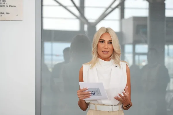 Raluca Turcan (PNL) îi somează pe PSD-iști: 'Un eșec al coaliției ar da apă la moară extremismului și ar adânci neîncrederea oamenilor în politica democratică'