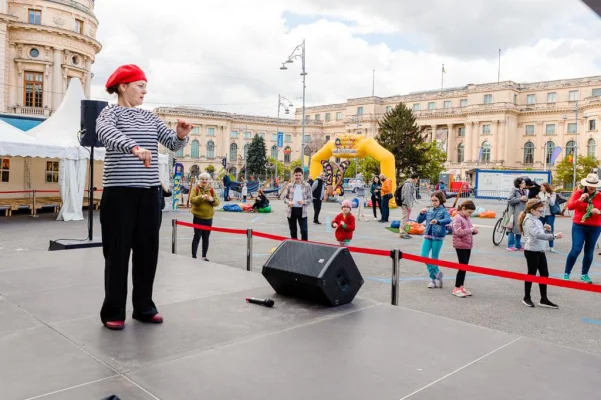 Străzi deschise în București: concerte Alexandra Stan și Damian Drăghici, demonstrații de skateboarding și spectacole de teatru