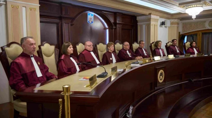 UPDATE CCR a respins sesizarea lui George Simion. Nicușor Dan își va prelua mandatul de președinte