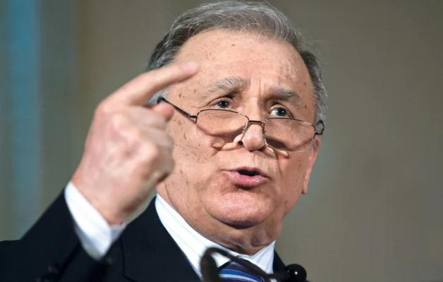 Ion Iliescu rămâne internat la ATI: este conștient și stabil, anunță Spitalul SRI
