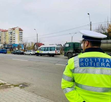 Măsură pregătită: Șoferii care nu plătesc amenzile de circulație într-un termen pot rămâne cu permisul suspendat
