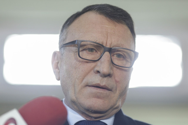 Paul Stănescu: Apreciez că, la prezentarea celui de-al doilea pachet de măsuri de reducere a deficitului, premierul Bolojan a arătat că a înţeles mesajul PSD/ România are nevoie de un stat puternic, nu de funcţionari panicaţi şi bruscaţi psihic