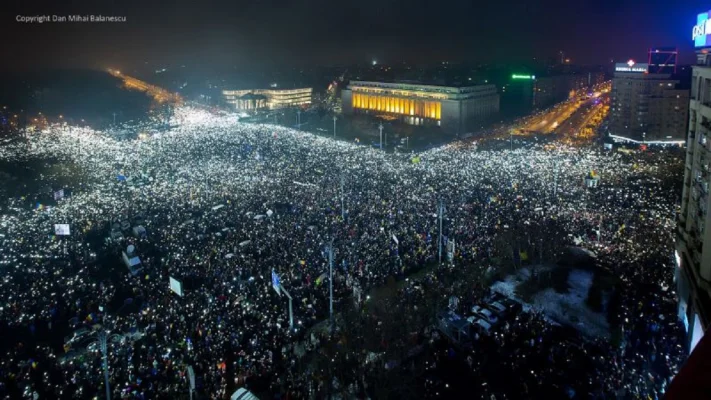 Opt ani de la abrogarea OUG 13, ordonanța care a scos în stradă 600.000 de români. Cine au fost actorii, ce fac ei acum?