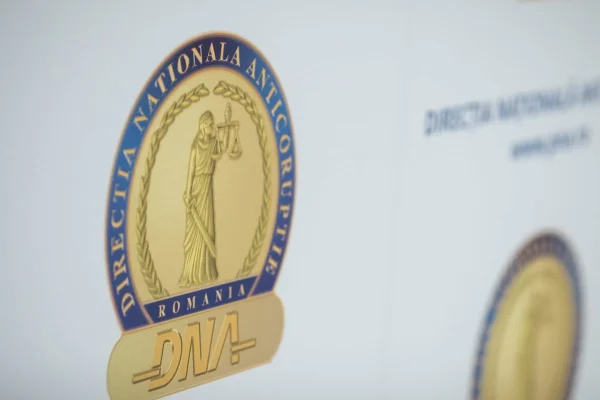 Directorul Administrației Bazinala de Apă Jiu, trimis în judecată de procurorii DNA / Prejudiciul – peste 1 milion de lei
