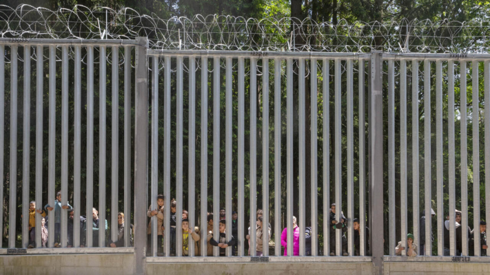 Centru pentru migranți sau Guantánamo polonez?