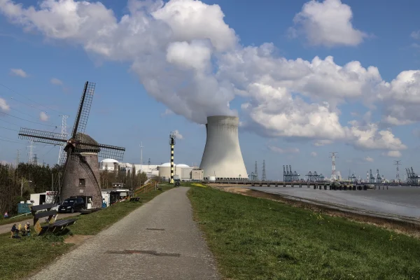 După 40 de ani, un stat european analizează posibilitatea de a pune capăt interdicției privind energia NUCLEARĂ