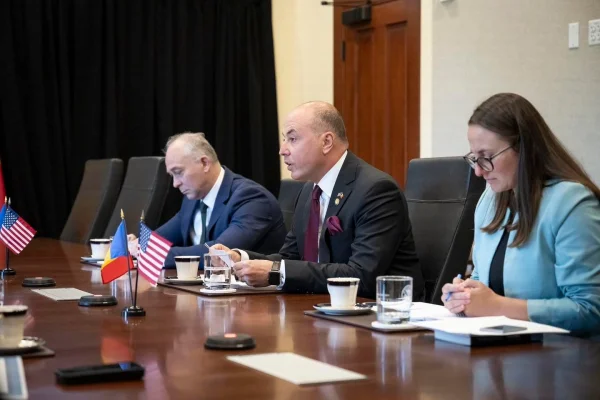 Răsturnare de situație: Ambasadorul României în SUA neagă informațiile conform cărora 100 de români ar fi trimiși la Guantanamo
