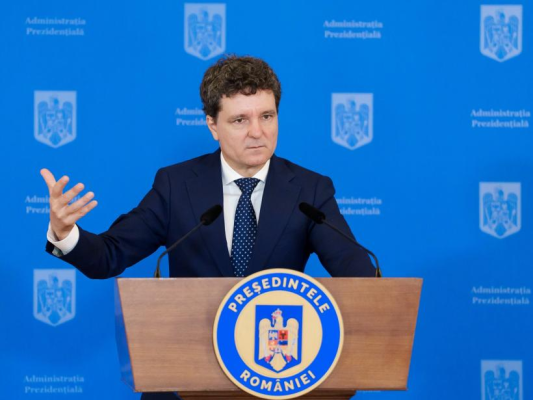 Lovitură de la CCR pentru Nicușor Dan. Contestația împotriva legii antilegionari, respinsă inclusiv de judecătorul pe care președintele abia l-a numit