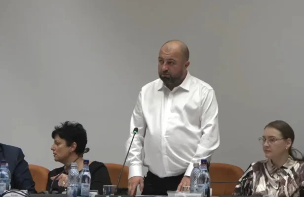 Marea familie a mafiei lemnului din Suceava călcată, din nou, de procurori