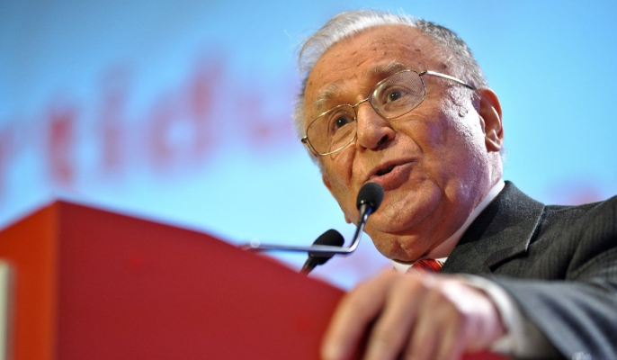 Ion Iliescu, despre cum sunt cuceriți oamenii de extrema dreaptă pe rețelele sociale: „după noi, poate să vină potopul”. Și-a dorit ca toate crimele regimului Antonescu să fie condamnate