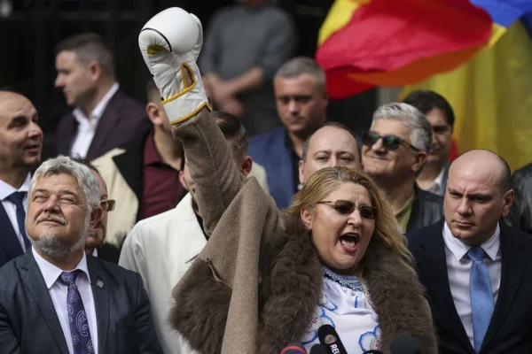 Scandal în S.O.S. Ciprian Ciubuc, dat afară! Acuză dictatură internă: "Doamna Partid" conduce ca-n PCR, cu bairamuri, chermeze umilințe și amenințări