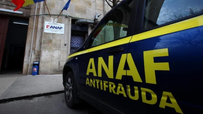 USR încearcă din răsputeri să se folosească de Nicușor Dan pentru a aduce din nou serviciile în interiorul ANAF