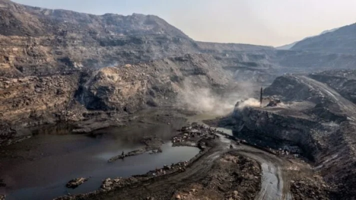 Rusia face demersuri pentru naţionalizarea unui mare producător de aur