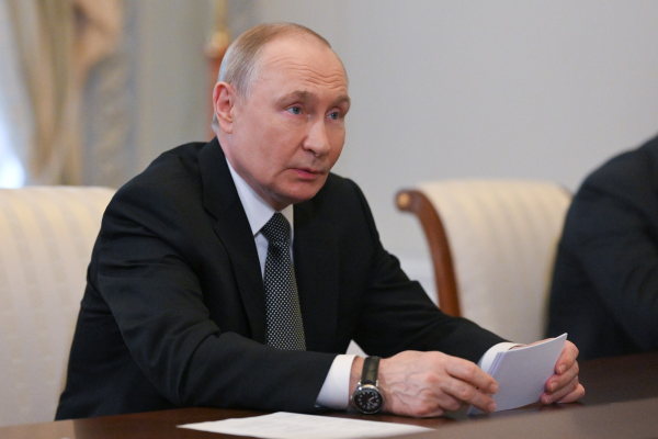 Putin spune că se va întâlni cu Zelenski „în faza finală” a negocierilor și avertizează Ucraina că dacă nu acceptă condițiile, „situația s-ar putea înrăutăți”