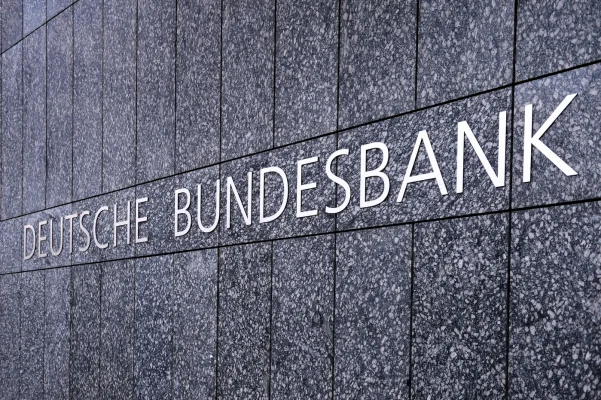 Bundesbank: 2025 se prefigurează ca al treilea an fără CREȘTERE economică în Germania