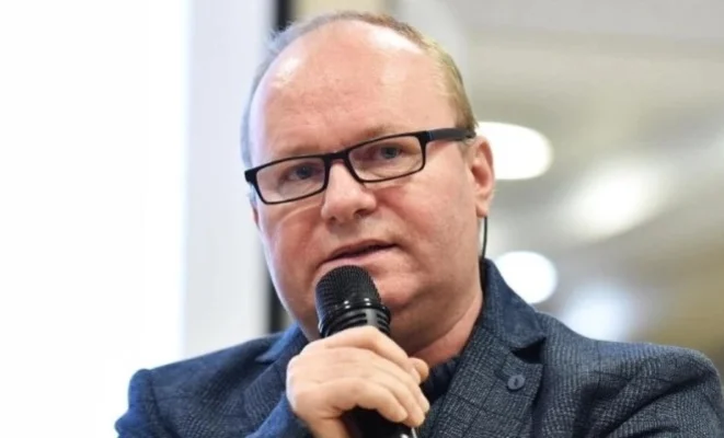 „România poate funcţiona uşor cu 10 ministere şi să finanţeze doar cinci domenii-cheie”, susține economistul Cristian Păun