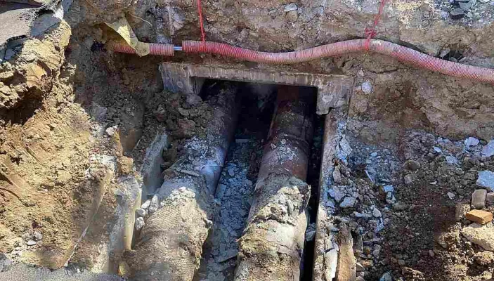 Furnizarea apei calde, sistată în patru sectoare din București. Termoenergetica anunță lucrări la sistemul de termoficare