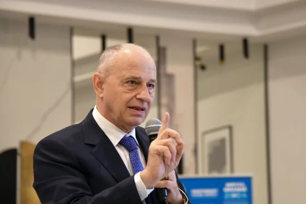 Mircea Geoană, despre noul ambasador al SUA în România: „Un profesionist cu care am avut ocazia să lucrez în pregătirea aderării României la NATO”