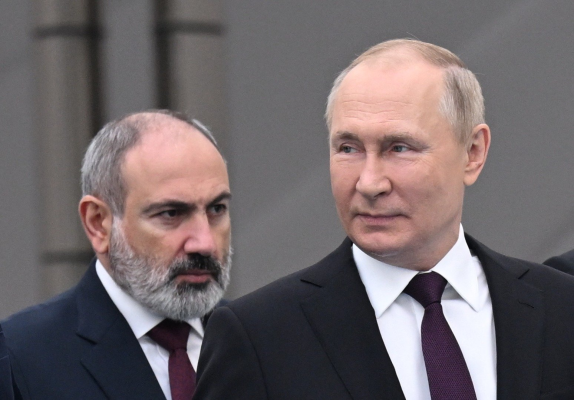 Şefa diplomaţiei europene Kaja Kallas avertizează Armenia cu privire la ameninţările hibride ale Rusiei / Erevanul și Moscova aveau o legătură istorică strânsă