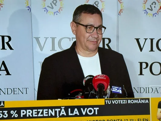VIDEO Victor Ponta denunță 'mascarada' din PSD: 'Până nu terminați cu «câcii», țara intră în colaps'