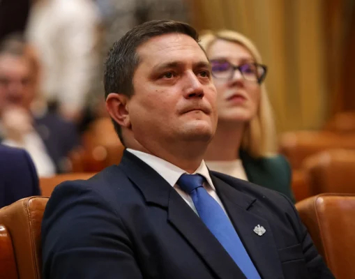 Vicepreşedintele USR Cluj a găsit un „pachet suspect” sub mașina sa. Ciprian Rus: „Am sesizat personal autorităţile”
