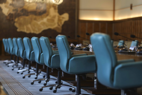 Bubuie primul scandal în Guvernul Bolojan: Ministrul Economiei îl atacă pe noul ministru al Energiei