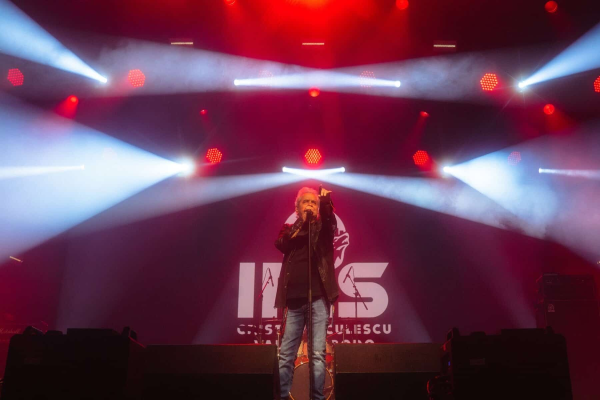 Electric Castle a început cu energie maximă: prima ploaie, mii de fotografii și primele recorduri. Joi e ziua Justin Timberlake!