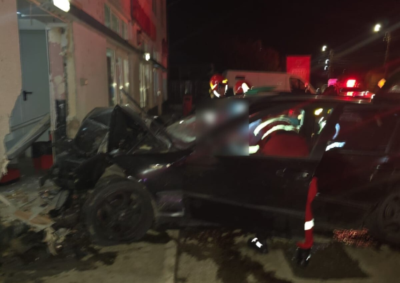 Accident la Someșul Rece. Doi bărbați au ajuns la spital
