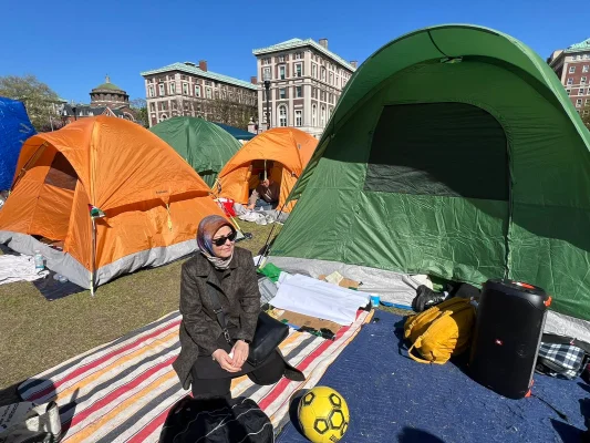 Administraţia Trump ameninţă să retragă acreditarea Universităţii Columbia, pe care o acuză de antisemitism