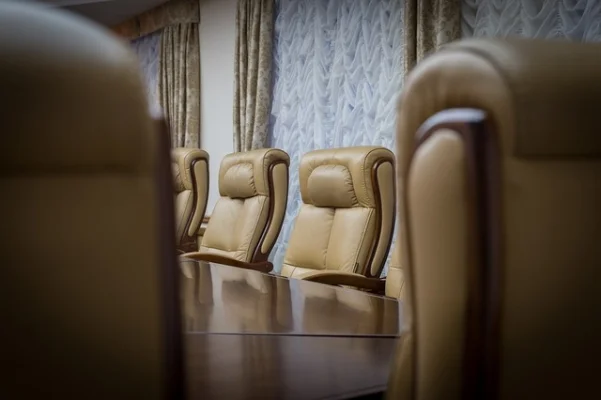 Pe cale de a reintra la guvernare, USR propune desființarea AMEPIP, pentru care au fost suspendate 330 milioane euro din PNRR
