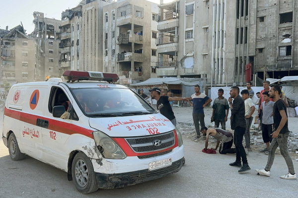 Doi lucrători umanitari americani au fost răniţi într-un atac ţintit asupra unui centru de distribuire a alimentelor din Gaza