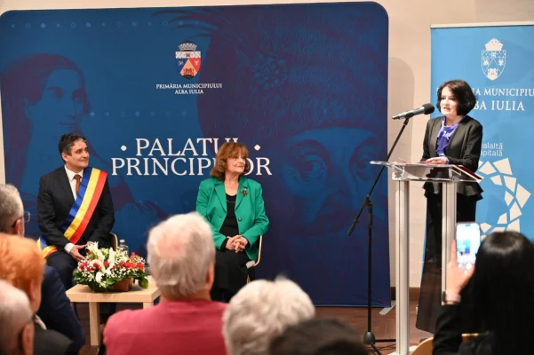 Ana Blandiana a primit titlul de „Cetățean de onoare al municipiului Alba Iulia”