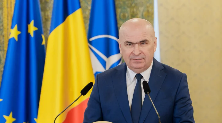 Bolojan a dat afara 150 de functionari de la Senat. Cristina Tarteata, „blonda cu Lexus”: „Asta e totalitarism”