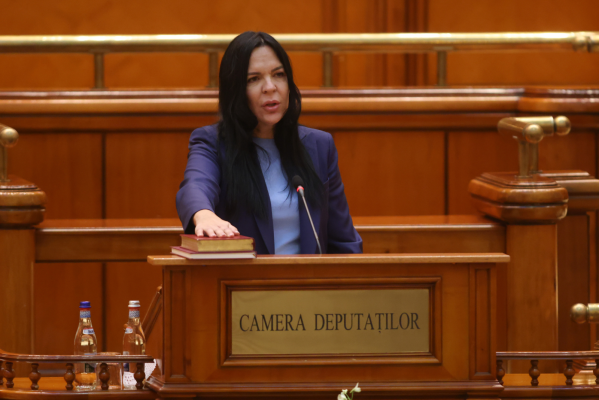Mirela Matichescu (PSD) o contrazice pe Alina Mungiu-Pippidi și pe interzicerea plăților cash