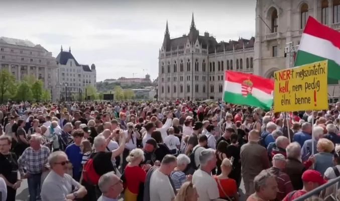 Comisia Europeană: Dacă legea propusă de Ungaria împotriva ONG-urilor va fi adoptată, nu vom ezita să luăm măsurile necesare