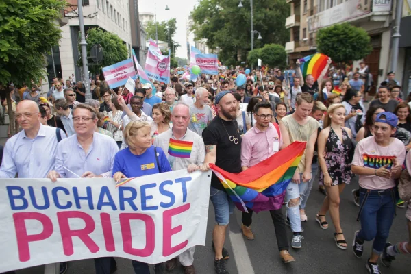 Parada Bucharest Pride 2025, sub lupa Jandarmeriei: Dosare penale și sancțiuni după marșul din București