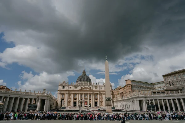 Rusia respinge propunerea Vaticanului de a găzdui negocierile cu Ucraina: „Ar fi neelegant pentru două țări ortodoxe”