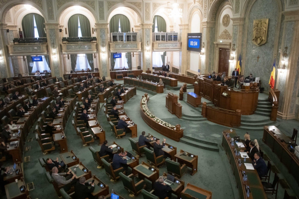 Proiect care prevede organizarea, funcţionarea şi administrarea Catalogului Naţional al Serviciilor Publice, depus la Senat