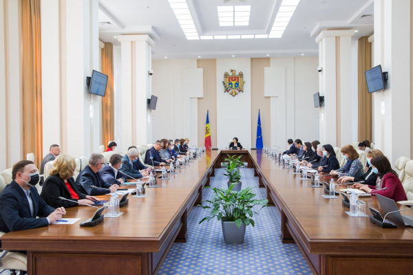 Guvernul de la Chişinău denunţă ofensiva de fake news, orchestrată de canalele propagandei ruse împotriva Republicii Moldova