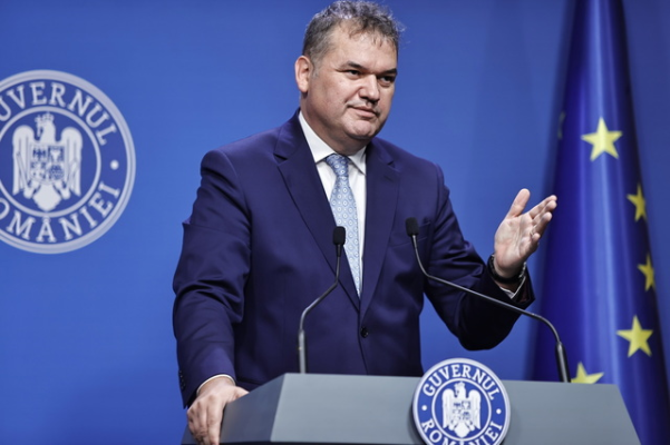 ANUNȚ Datornicii la impozite locale și amenzi, afișați pe site-uri publice. Amenzile nu vor mai putea fi plătite la jumătate din minim. Primăriile vor putea trimite firme de recuperare după datornici