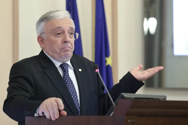 Guvernatorul BNR, anunţ despre economiile românilor, ce se întâmplă cu leul pe 23 mai 2025. Isărescu: „Dacă citești numai despre bătălia de la Stalingrad, nu ai cum să înțelegi ce se întâmplă în România”