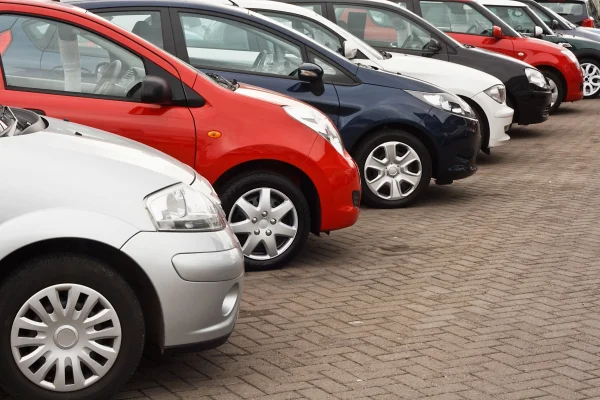 UE schimbă radical regulile pentru emisiile din industria auto: România a tras lozul câștigător