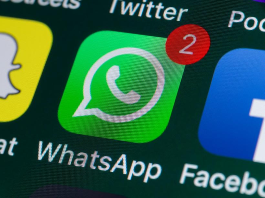 Iran cere cetățenilor să șteargă WhatsApp, acuzând că trimite date Israelului