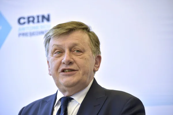 Antonescu: Guvernul actual are „notă de trecere”