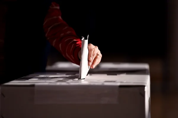 INSCOP: 45,7% dintre români cred că alegerile nu-au fost corecte