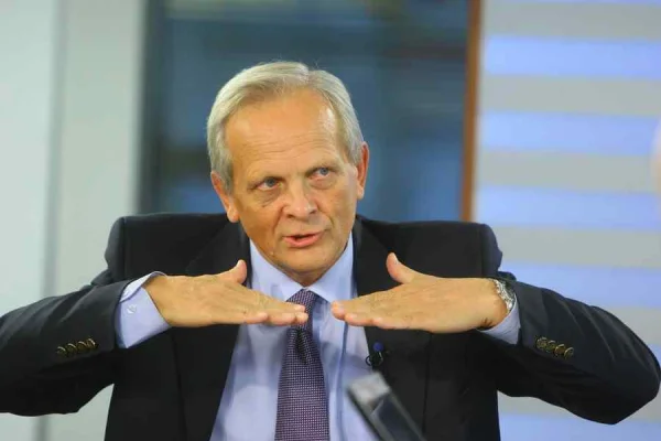 Stolojan, despre răul mai mic