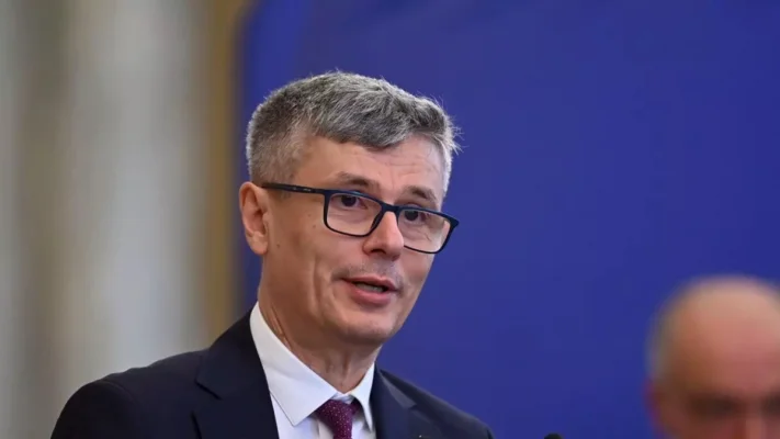 Virgil Popescu: Mi-e teamă pentru ţara noastră. România nu poate avea un preşedinte - agresor